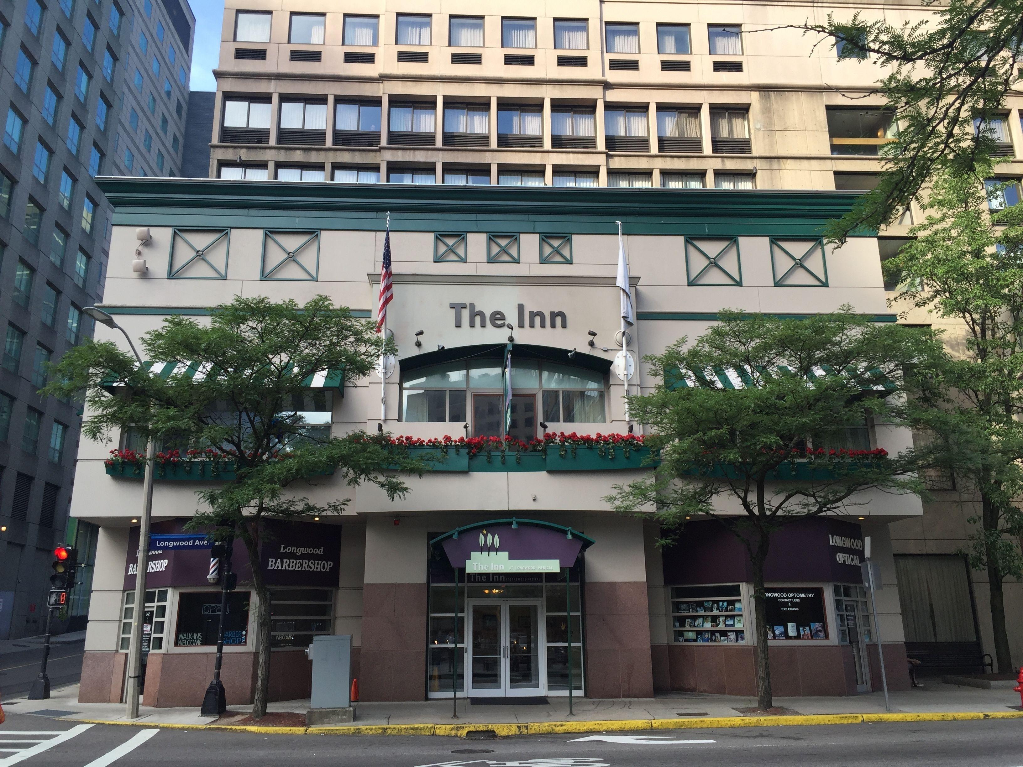 4 Hotels Close to USS Constitution Old Ironsides for Easy City Access