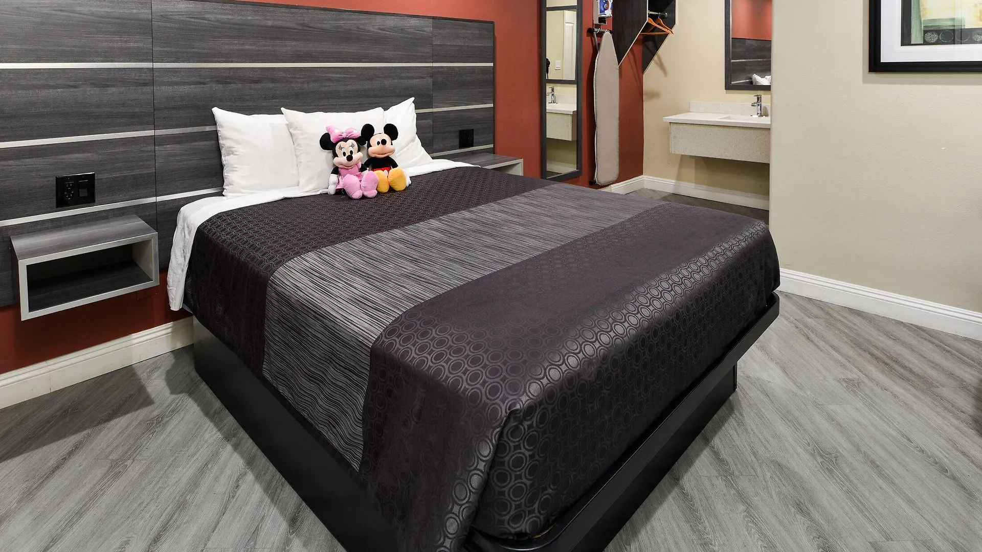 7 Cheap Hotels Near Business Expo Center Anaheim