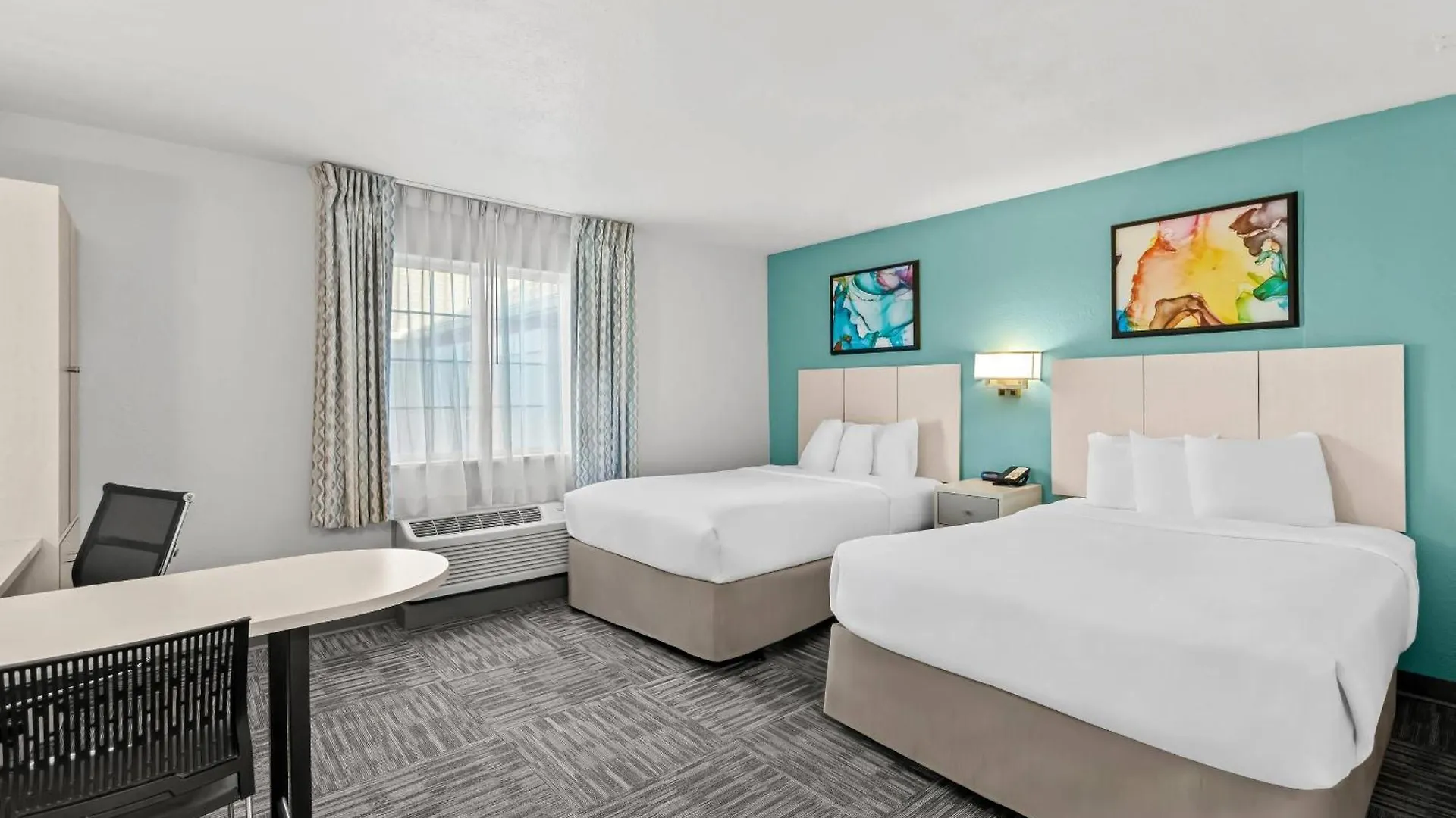 6 Smart Business Hotels In Louisville East Worth Booking