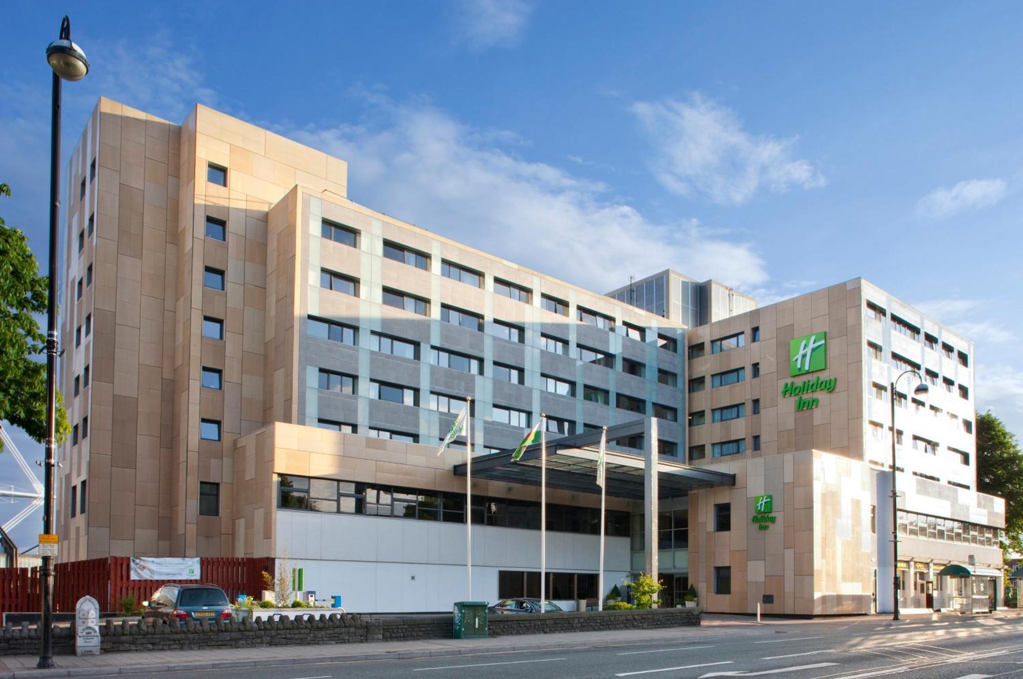 7 Top-Rated 4-Star Hotels In Cardiff Centre Worth Booking
