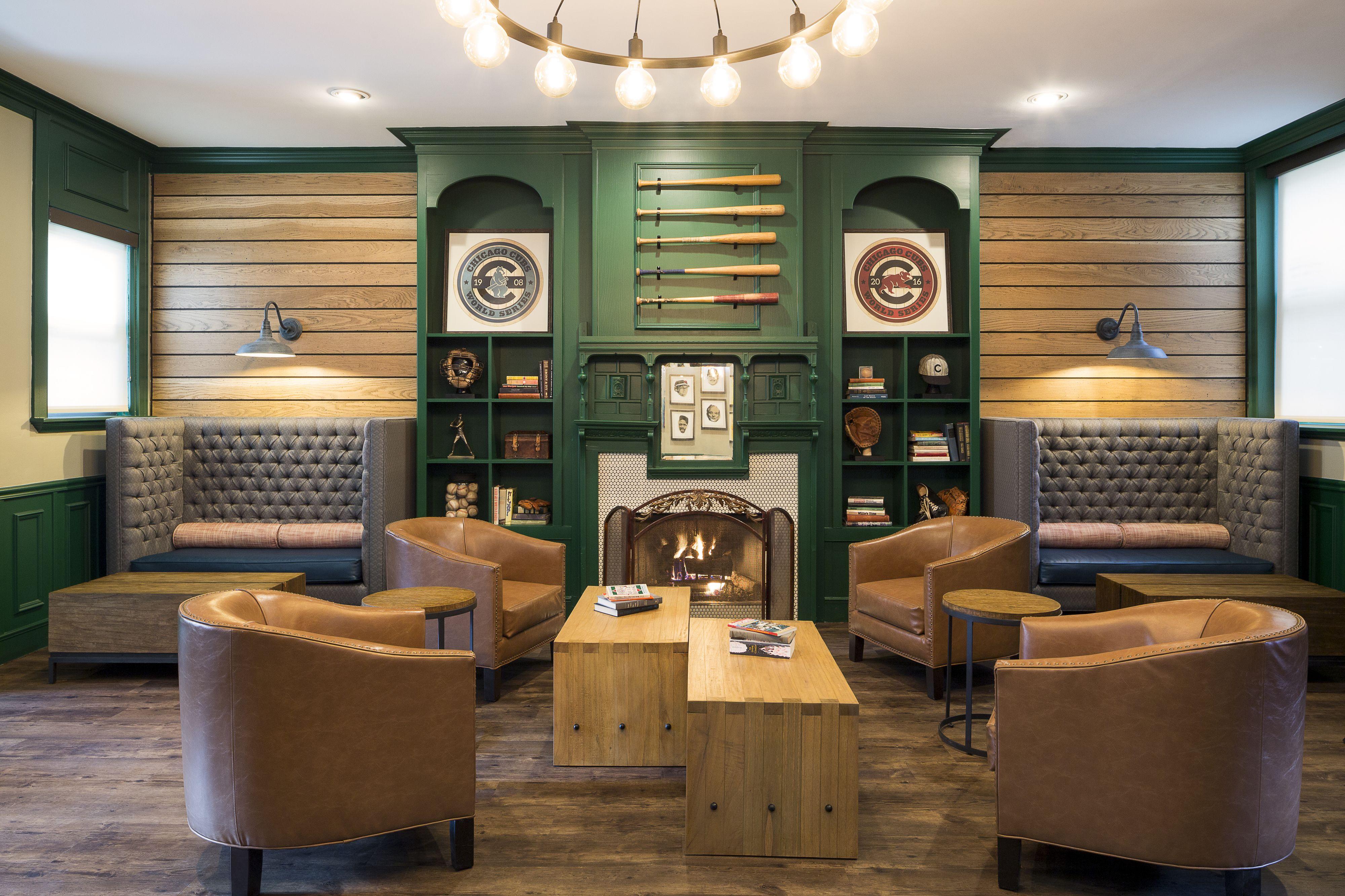 Where to Stay Near Lincoln Park Zoo: 10 Best Design Hotels