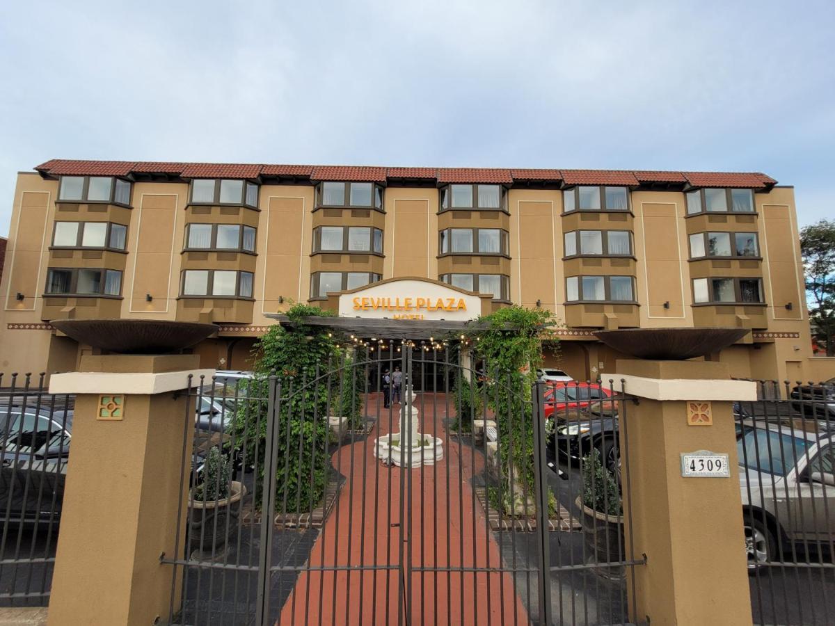 Staying In Country Club Plaza: 6 Design Hotels Compared