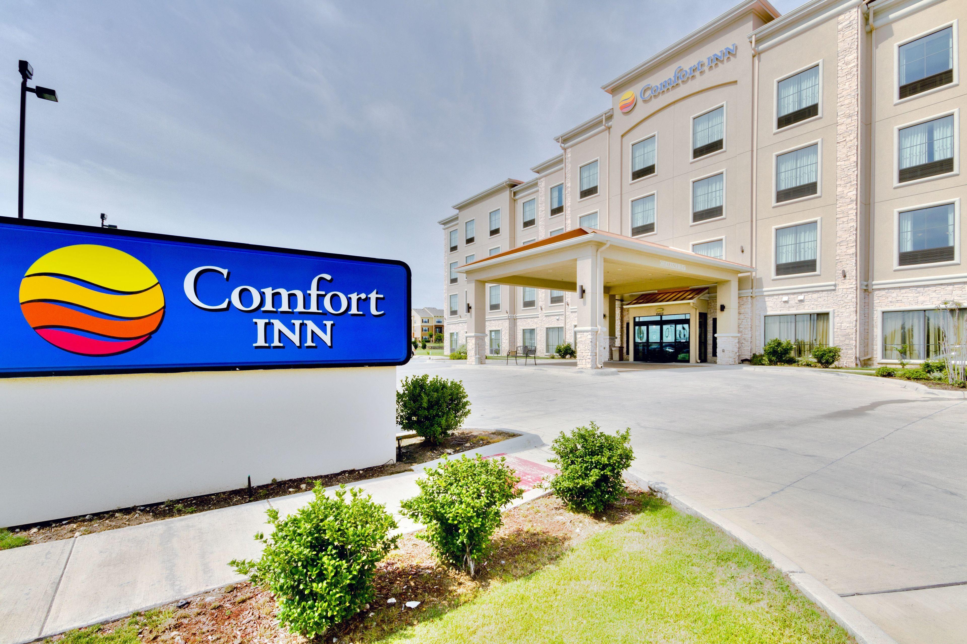 4 Best Budget Hotels in Fossil Creek, Fort Worth
