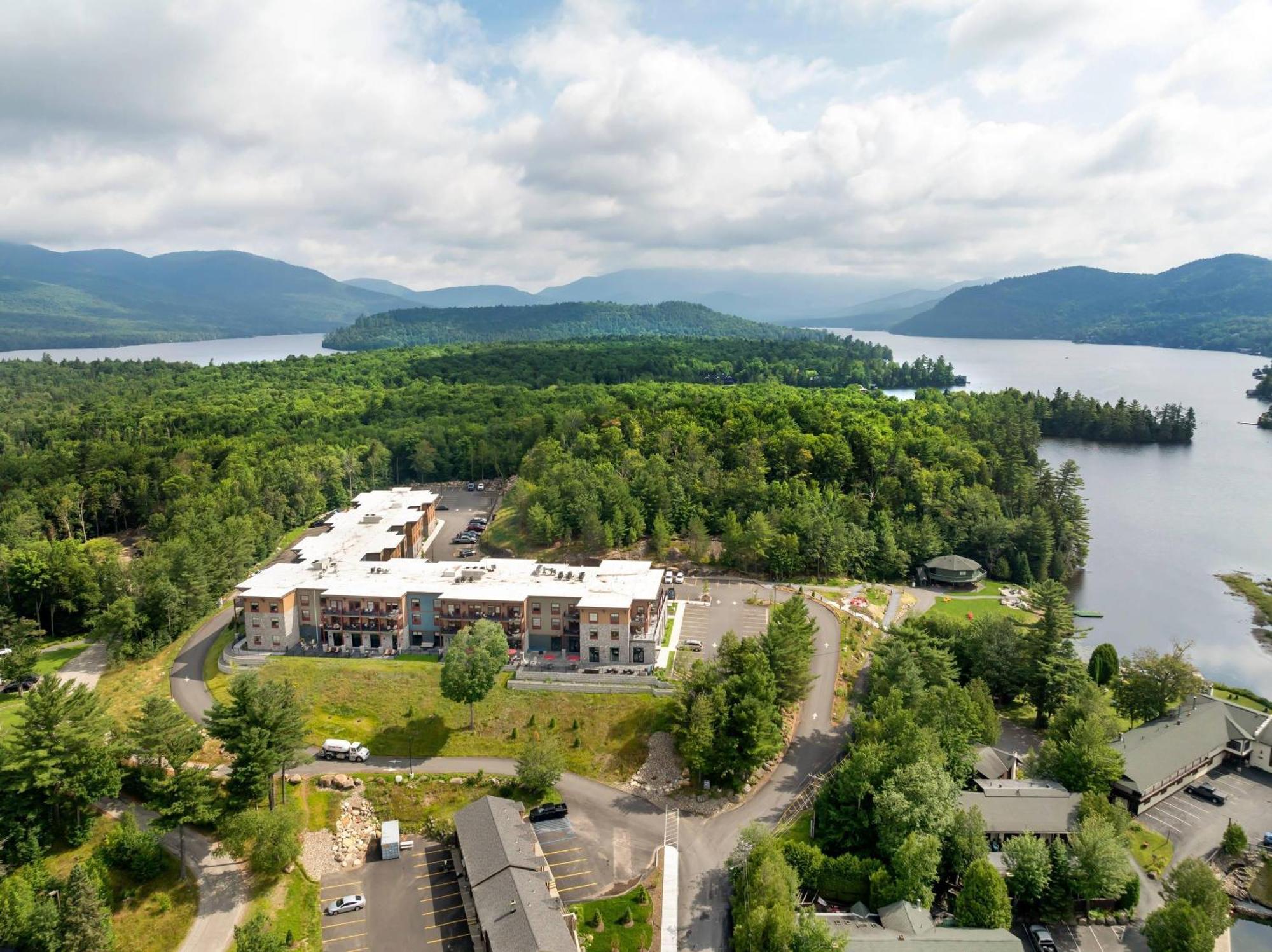 Where to Stay Near Herb Brooks Arena: 4 Top Resorts