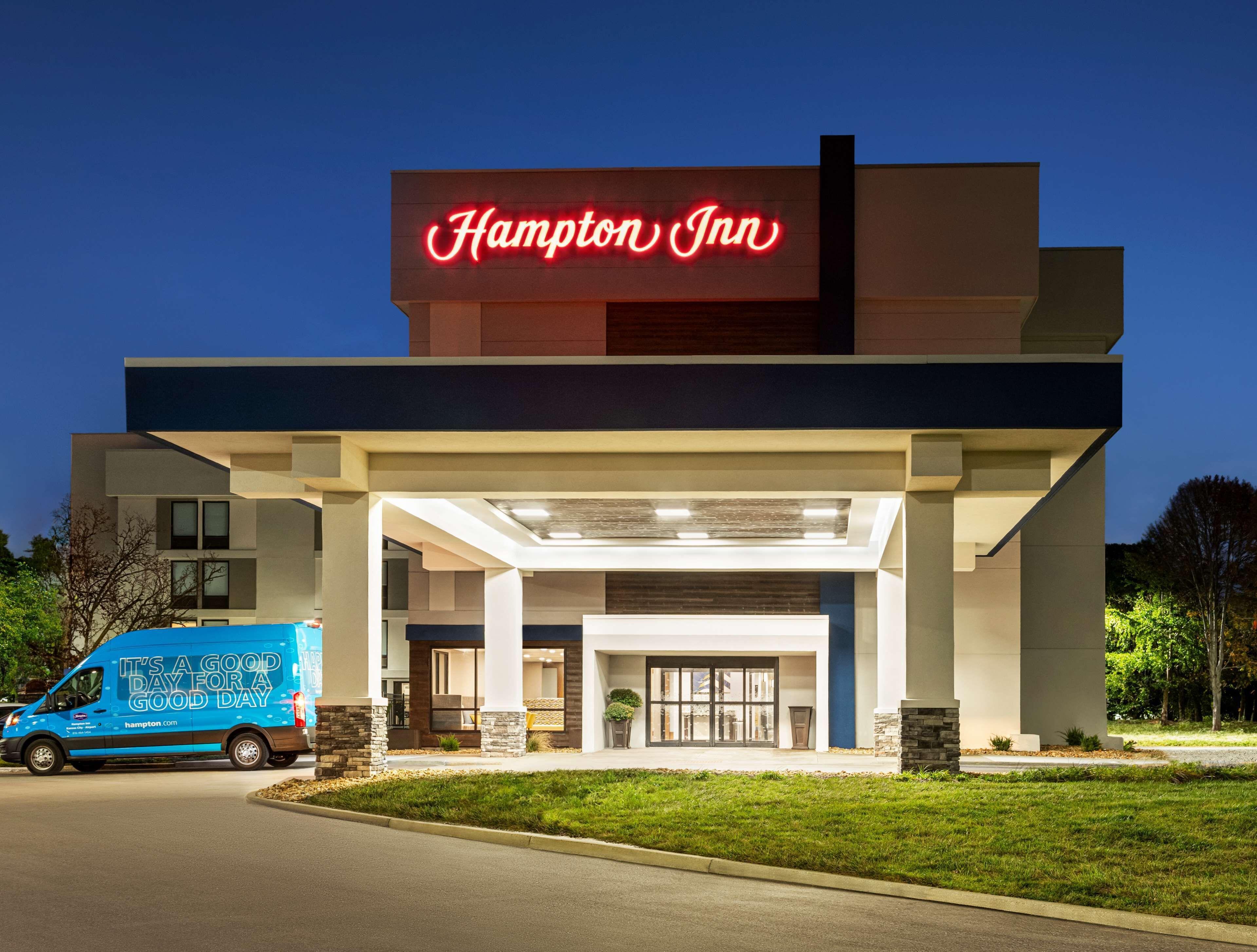 5 Smart 3-Star Hotels Near Tiffany Hills Park Worth Booking