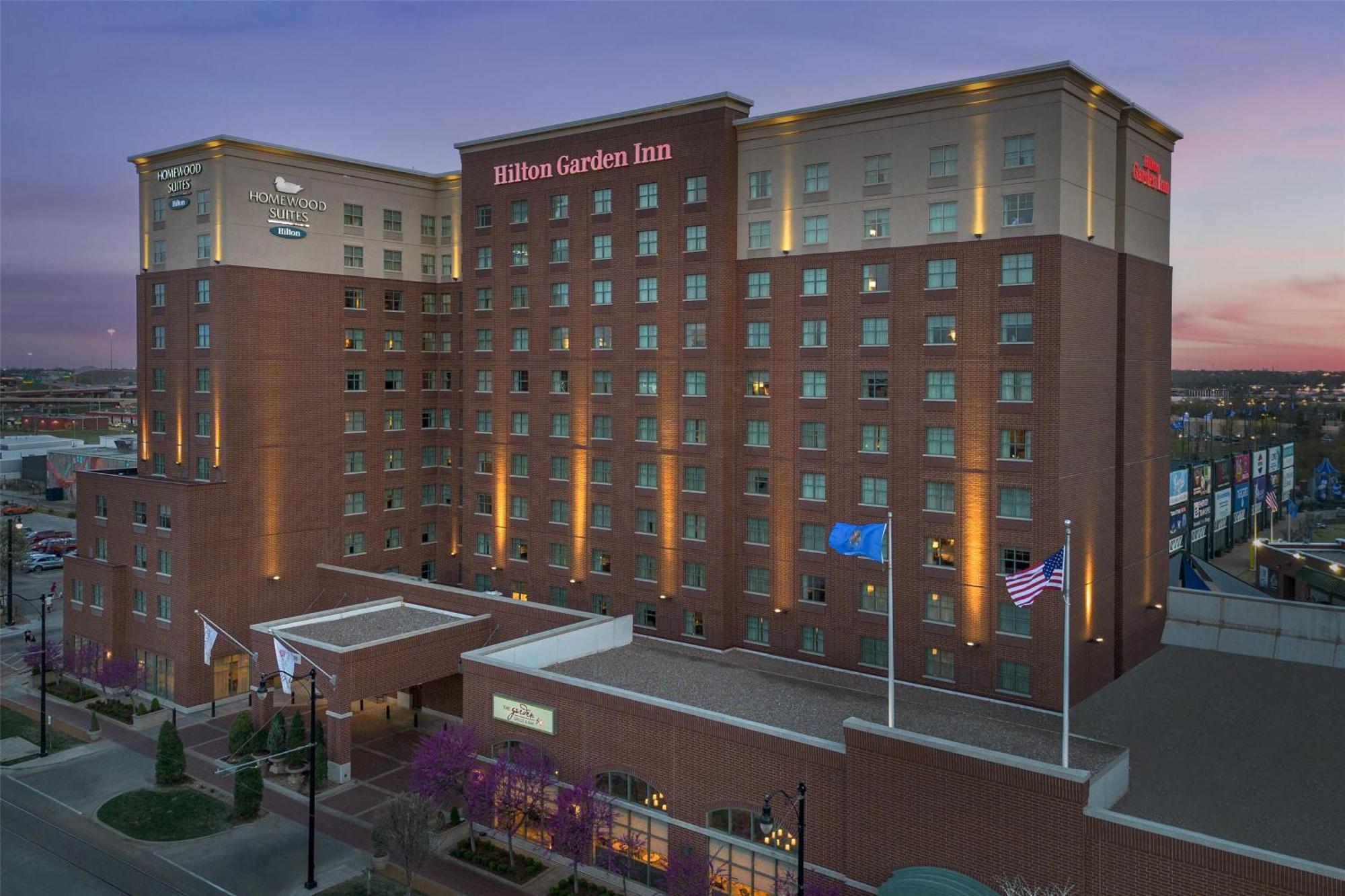 5 Central Hotels in Downtown Oklahoma City Worth Booking