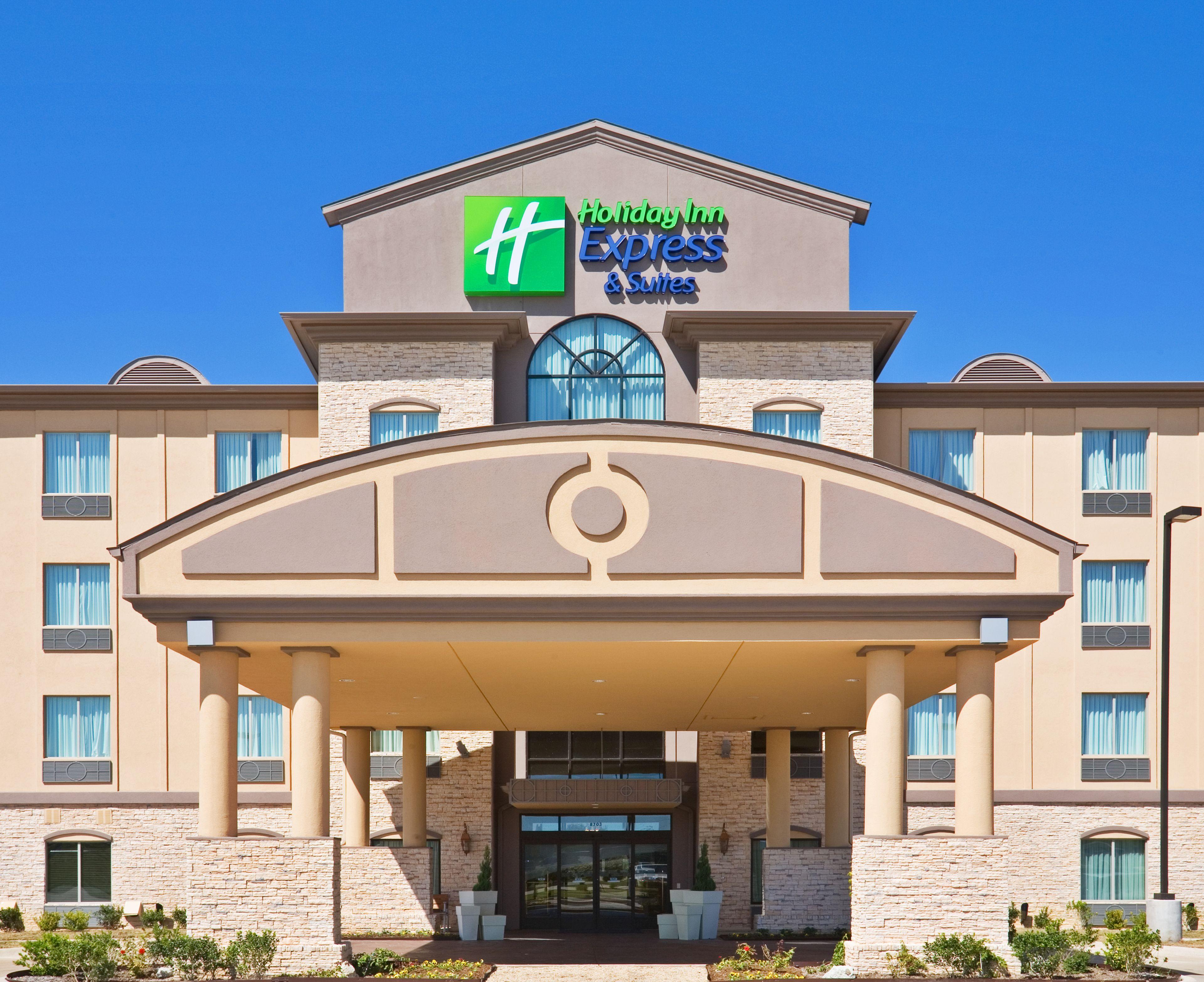 4 Cheap Hotels Near George W. Bush Center and Library in Dallas