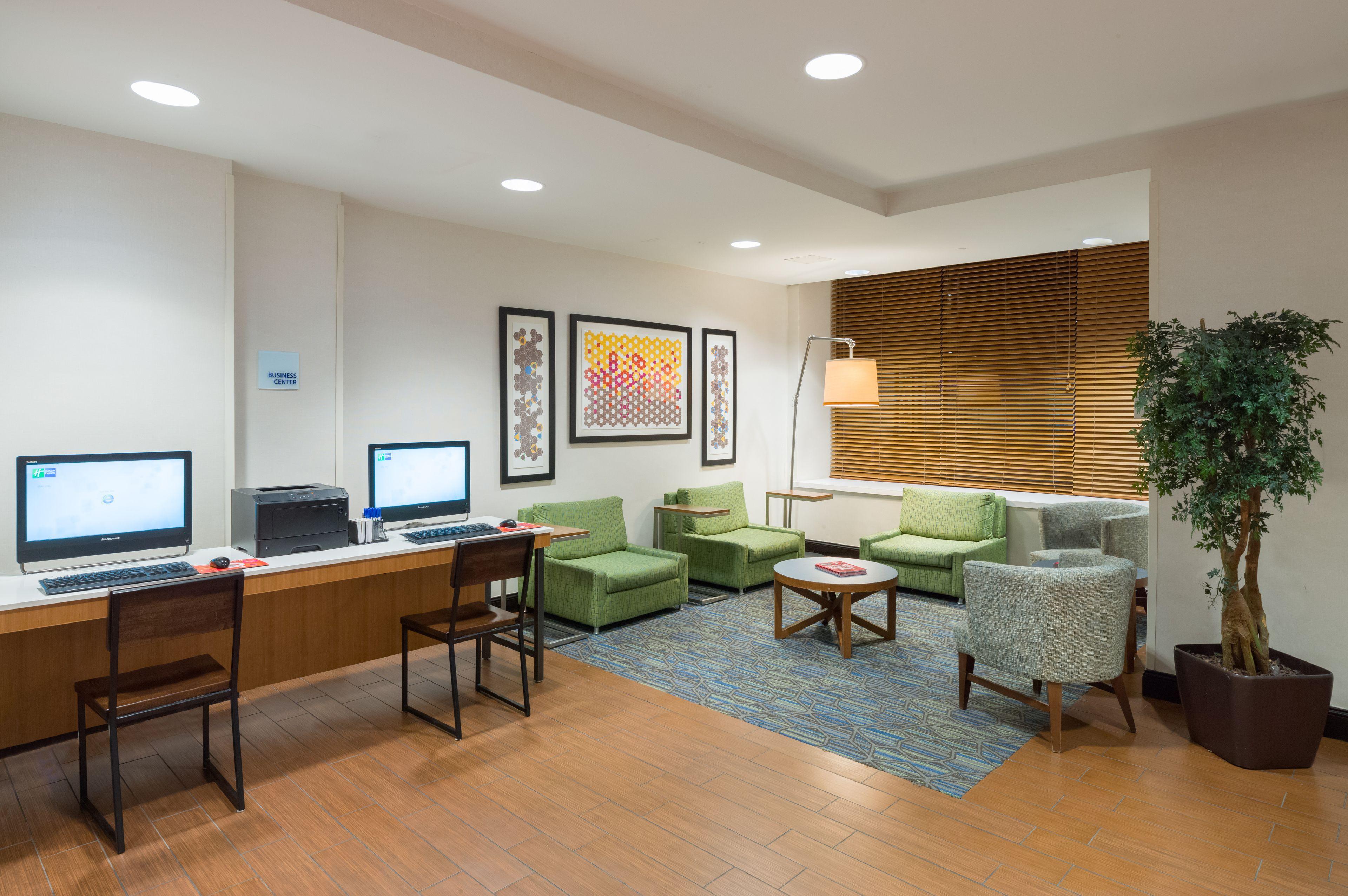 8 Business Hotels in Central NYC That Actually Work for Work